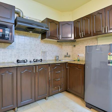 Studio Serviced Apartments Near Fortis Hospital Gurgaon Ngoại thất bức ảnh