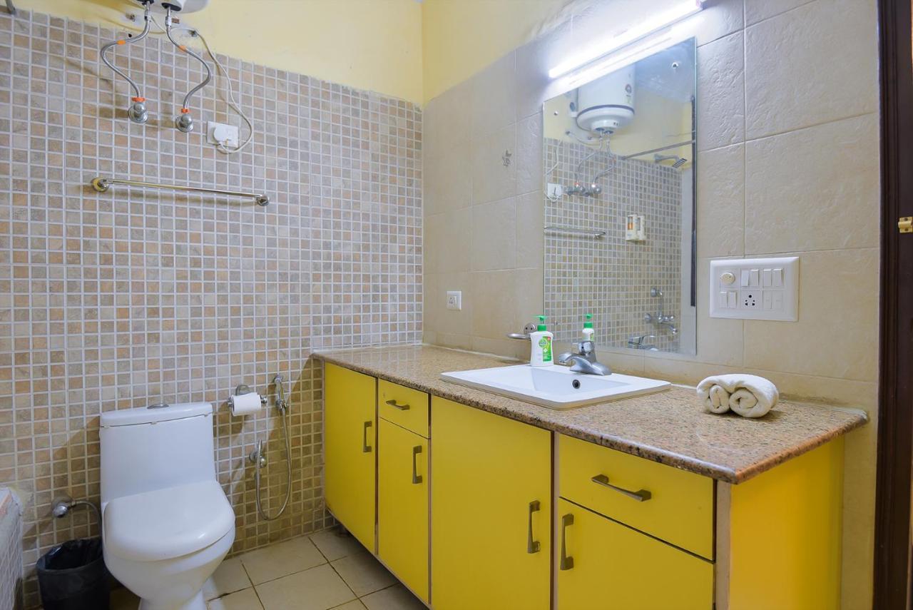 Studio Serviced Apartments Near Fortis Hospital Gurgaon Ngoại thất bức ảnh