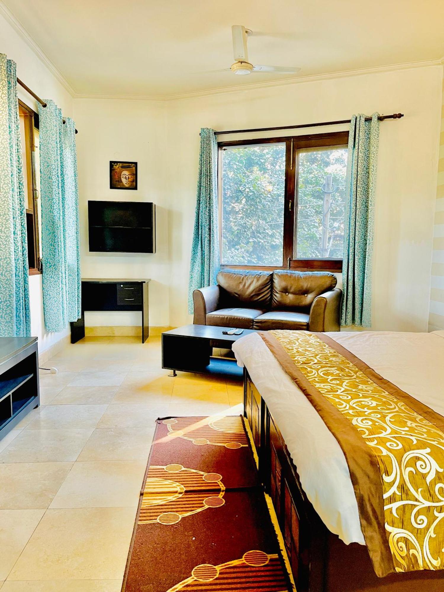 Studio Serviced Apartments Near Fortis Hospital Gurgaon Ngoại thất bức ảnh